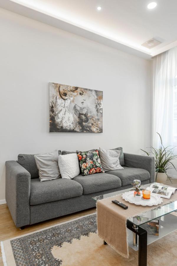 Exclusive Csengery Residence In The Heart Of Budapesta Exterior foto