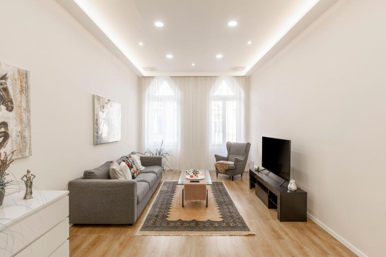 Exclusive Csengery Residence In The Heart Of Budapesta Exterior foto